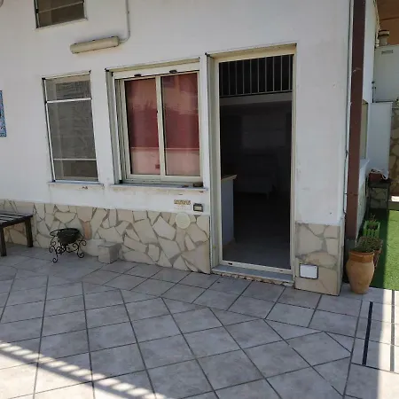 Guest house Locazione Turistica Le Fate 2*